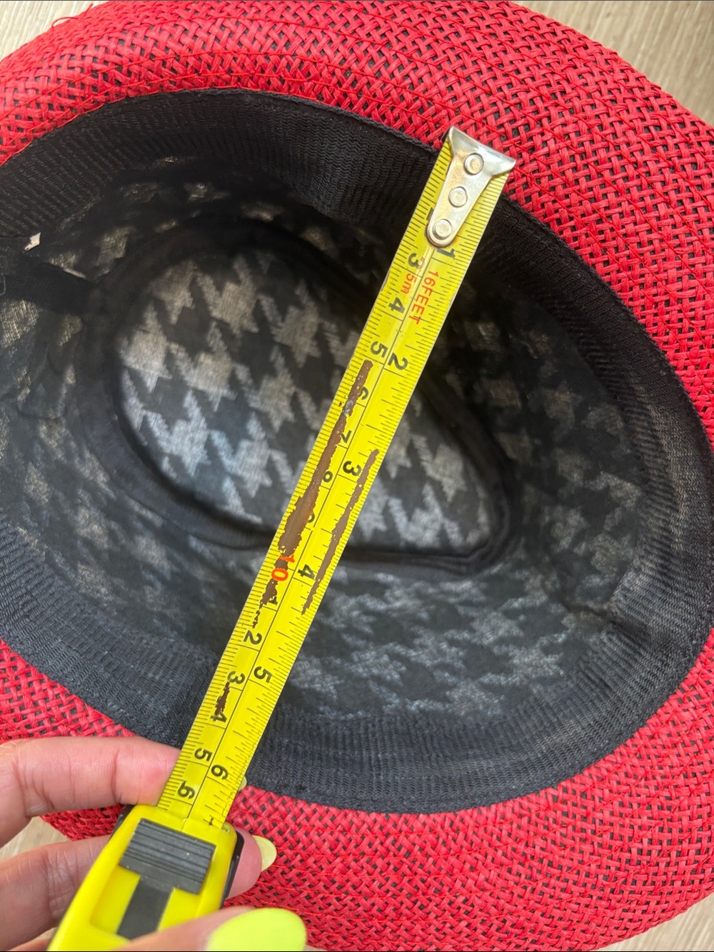 Women’s houndstooth fedora - Picture 5 of 5